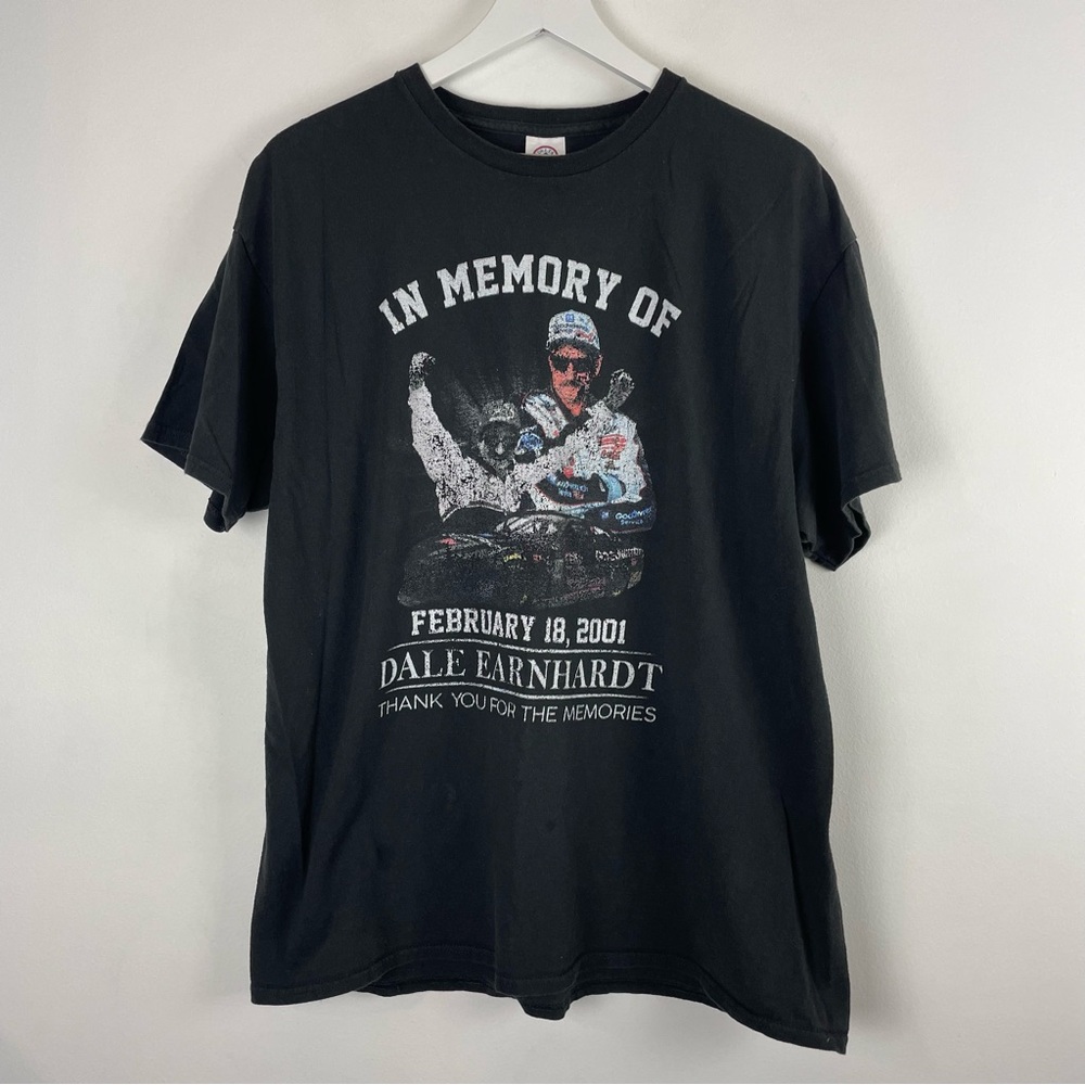 Vintage Y2K DALE EARNHARDT NASCAR Black Goodwrench T-Shirt Size XL